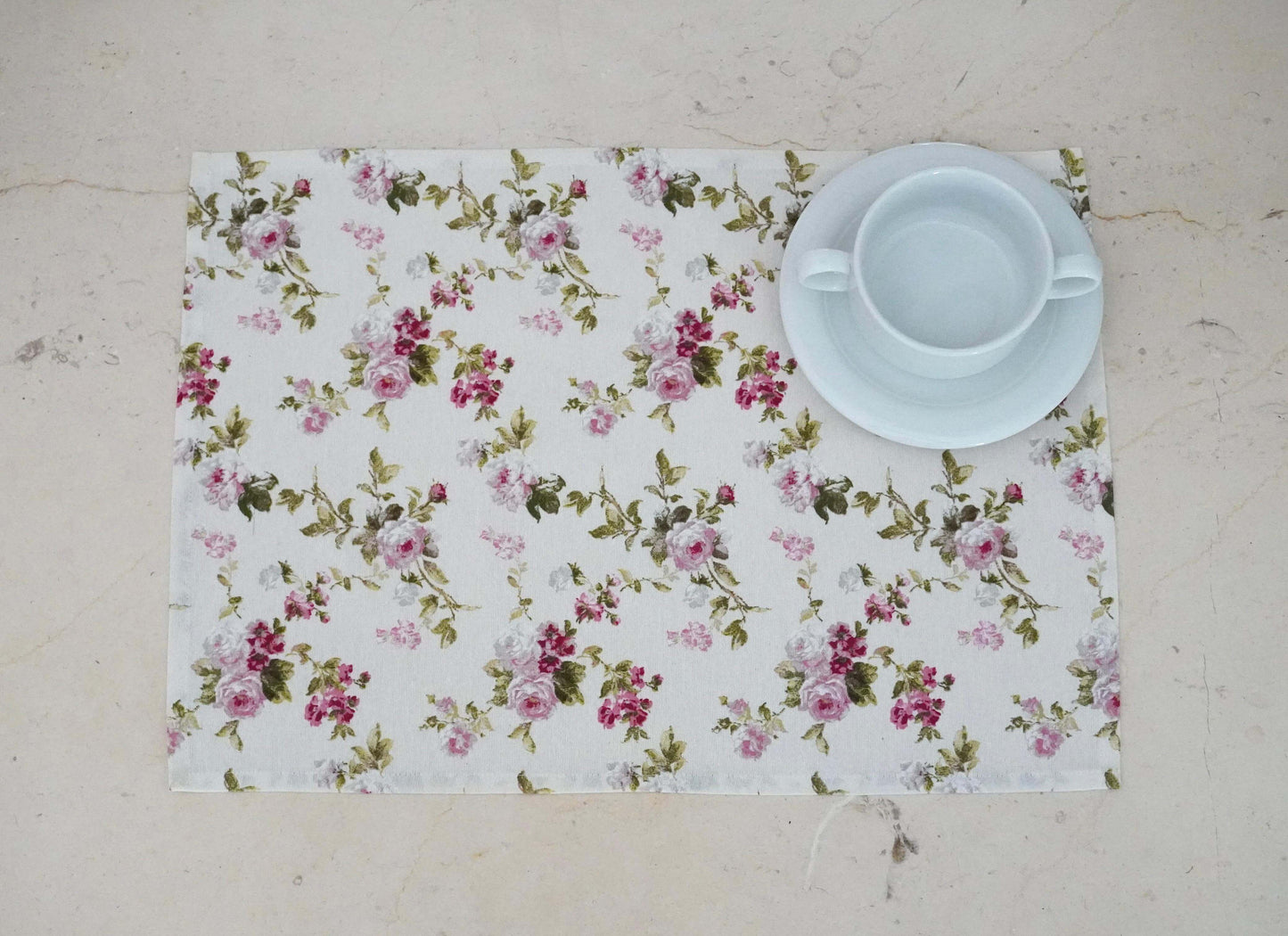 mantel individual floral rosa